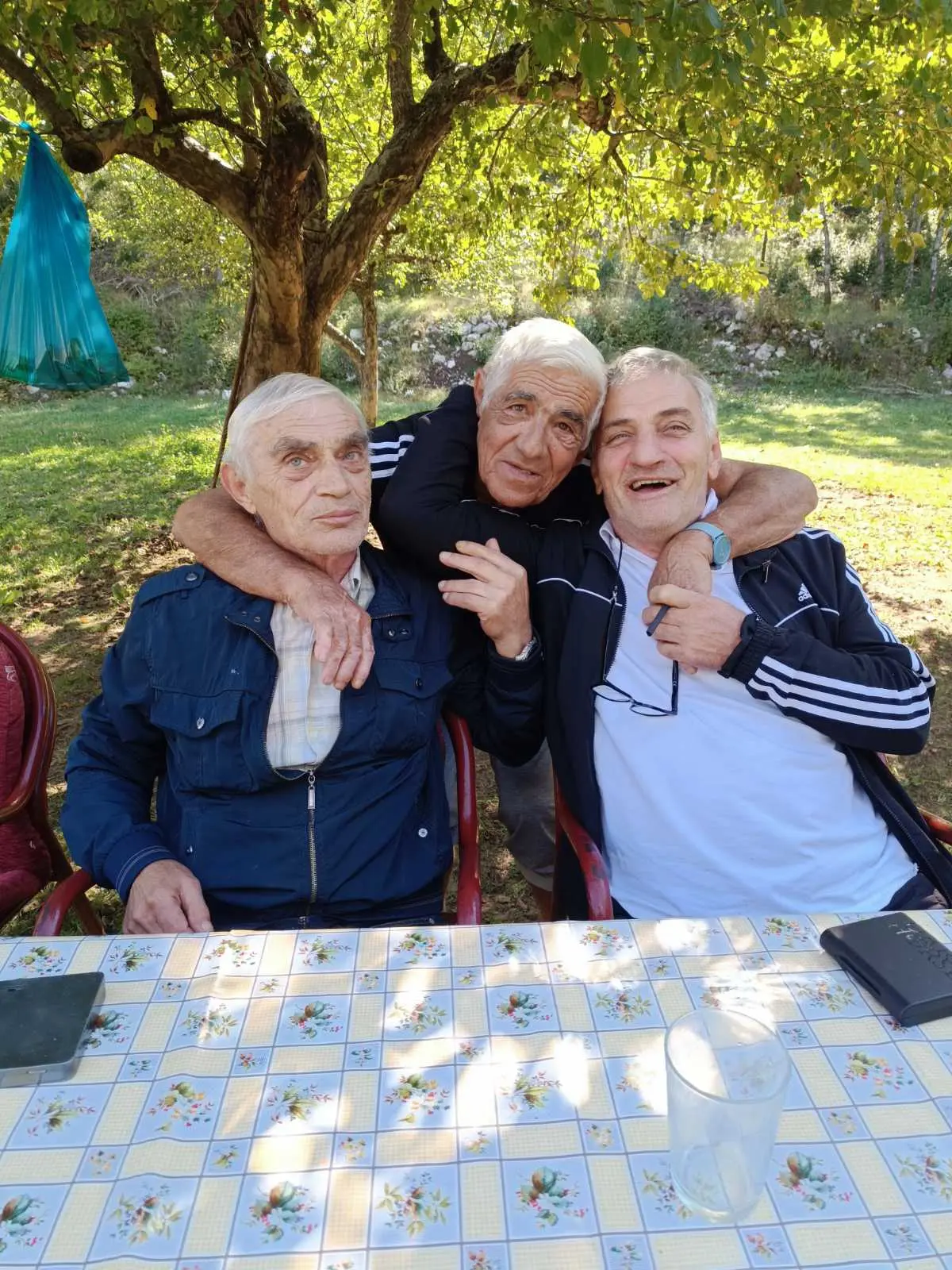 Lješev Stup - Joza, Momo i Dragan